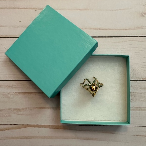 Les Nereides Octopus Ring - Picture 4 of 9